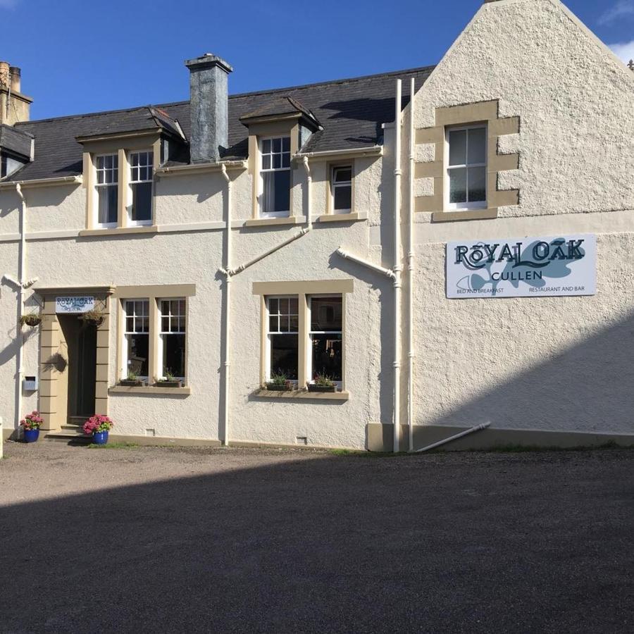 The Royal Oak Hotel Cullen Exterior photo